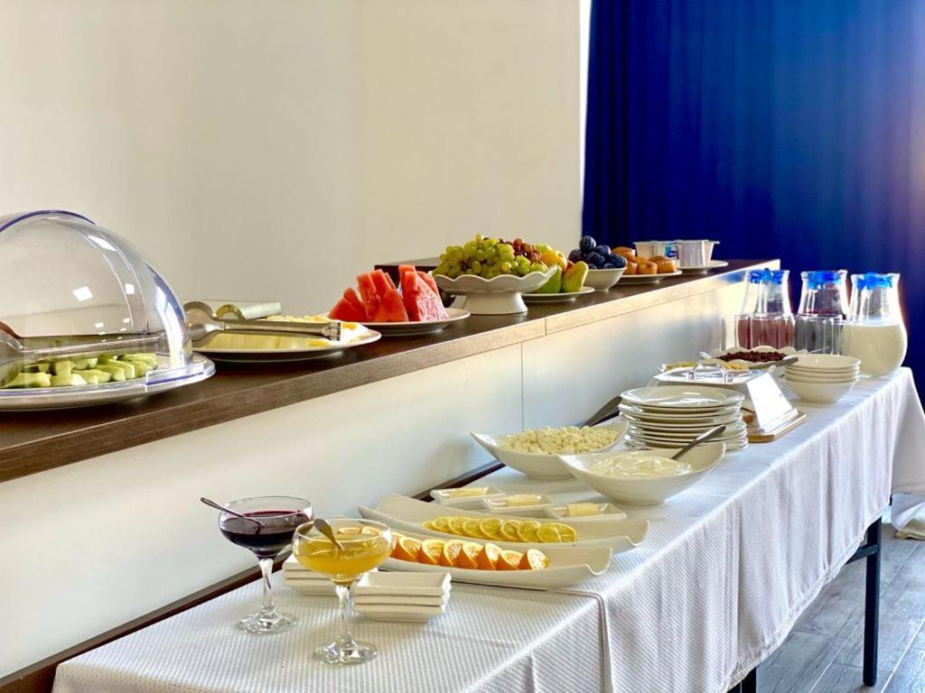 Comfort Hotel Turkistan 외부 사진